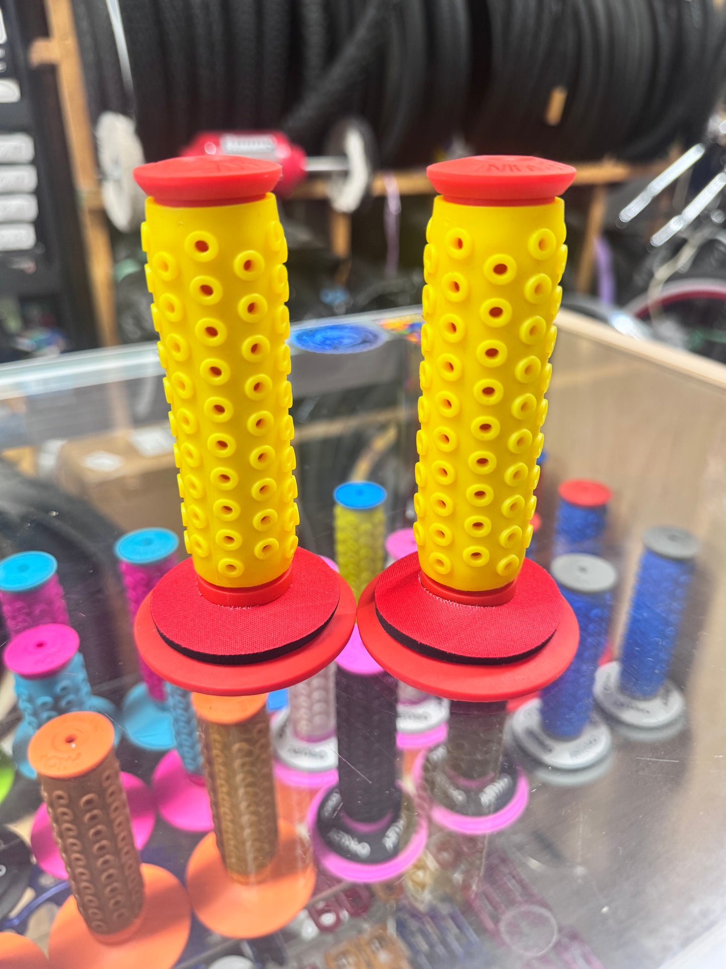 Frank’s Bicycles REPOP B1-B Grips RED/YELLOW