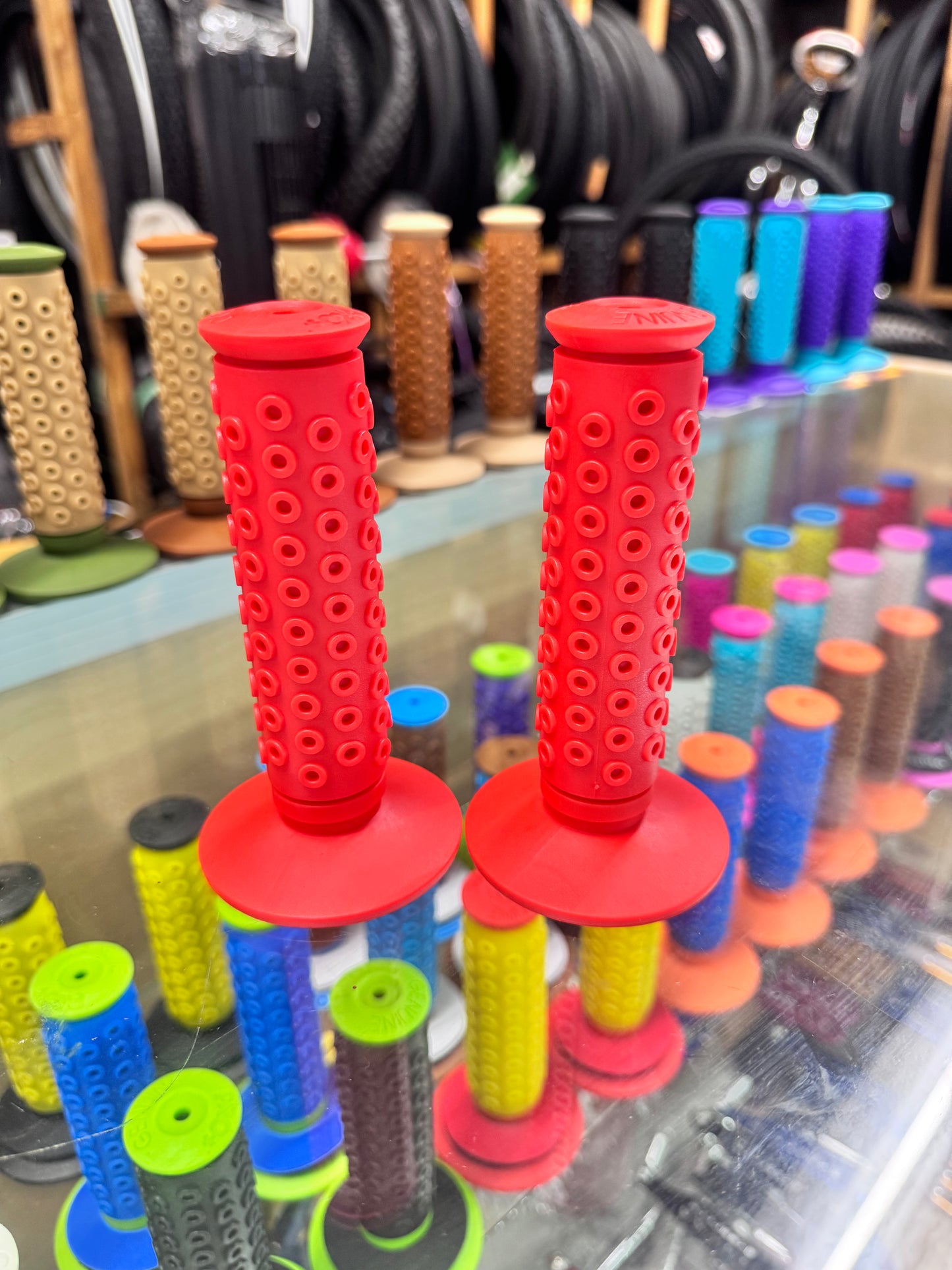 Frank’s Bicycles REPOP B1-B Grips SOLID COLOR (RED)