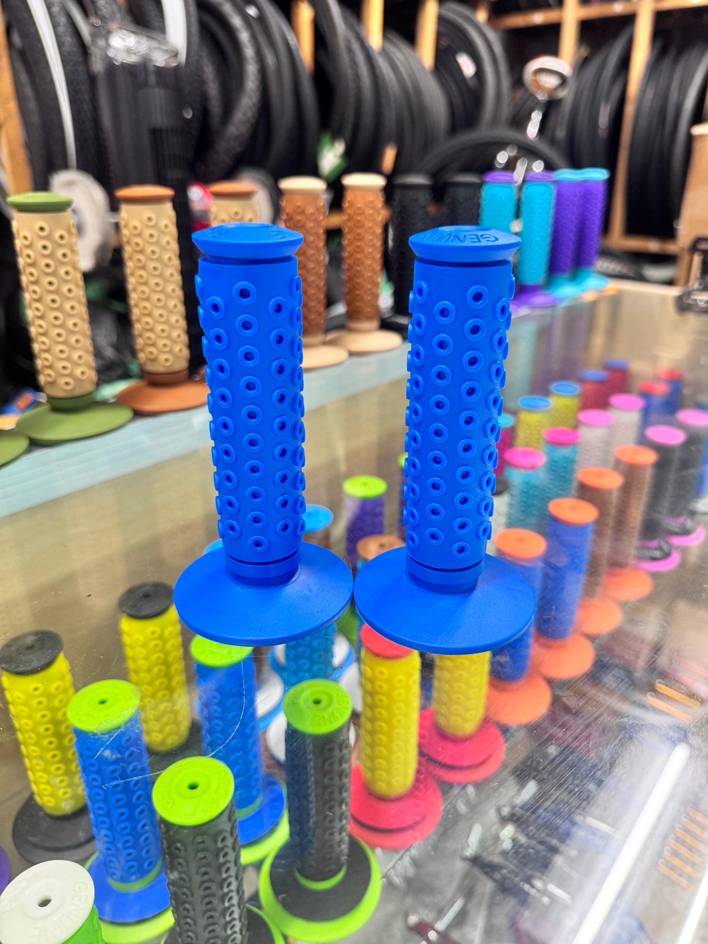 Frank’s Bicycles REPOP B1-B Grips SOLID COLOR (BLUE)