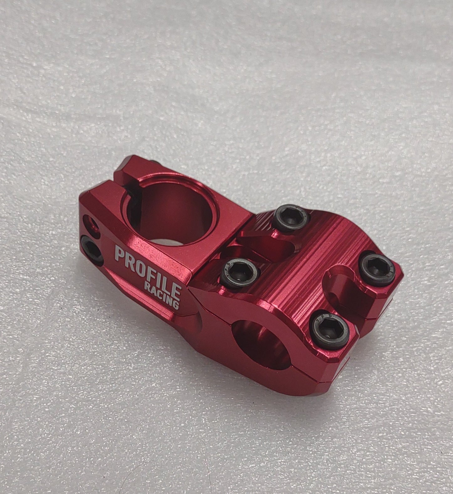 Profile top load stem red