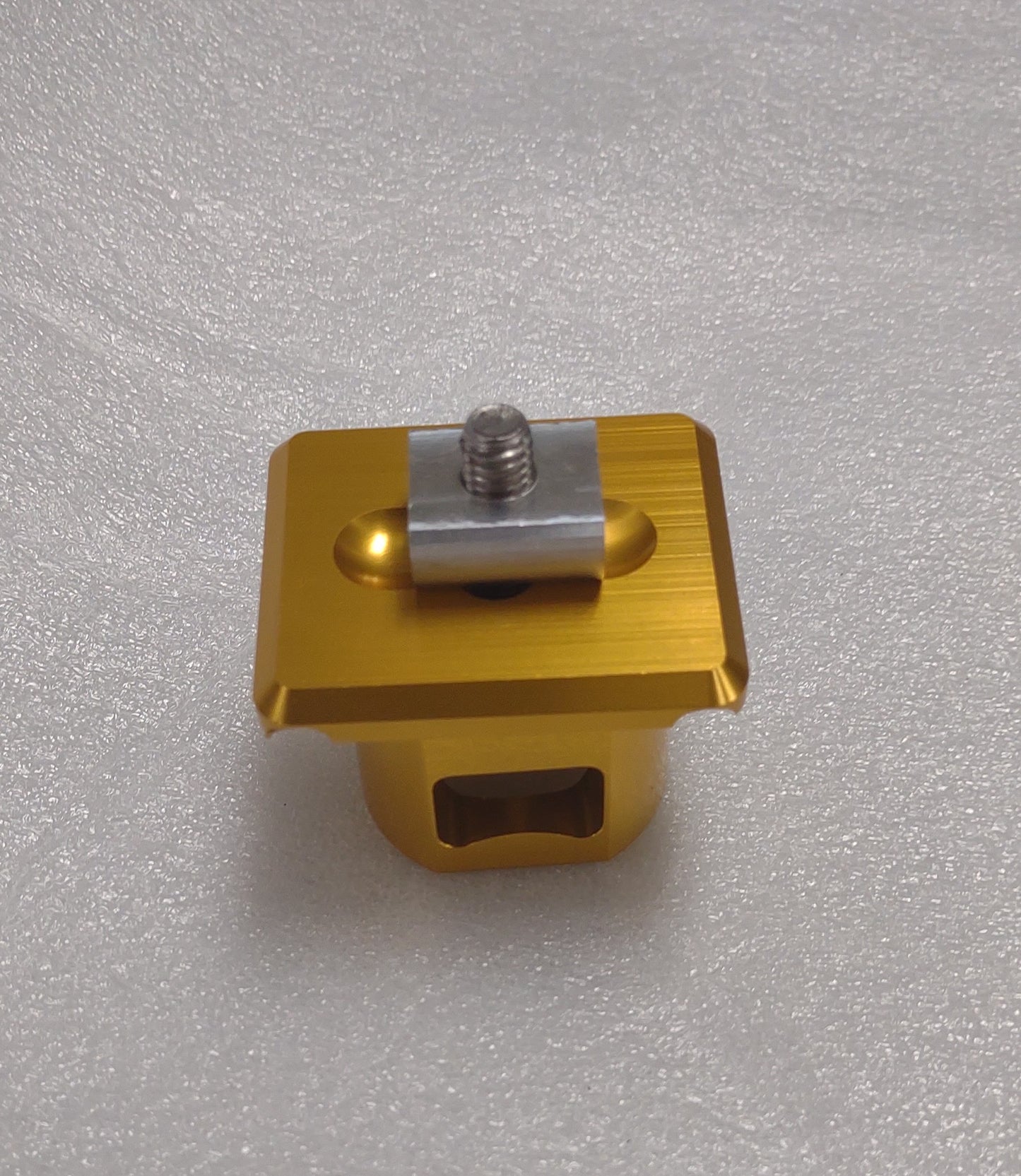 Bassett seat guts gold