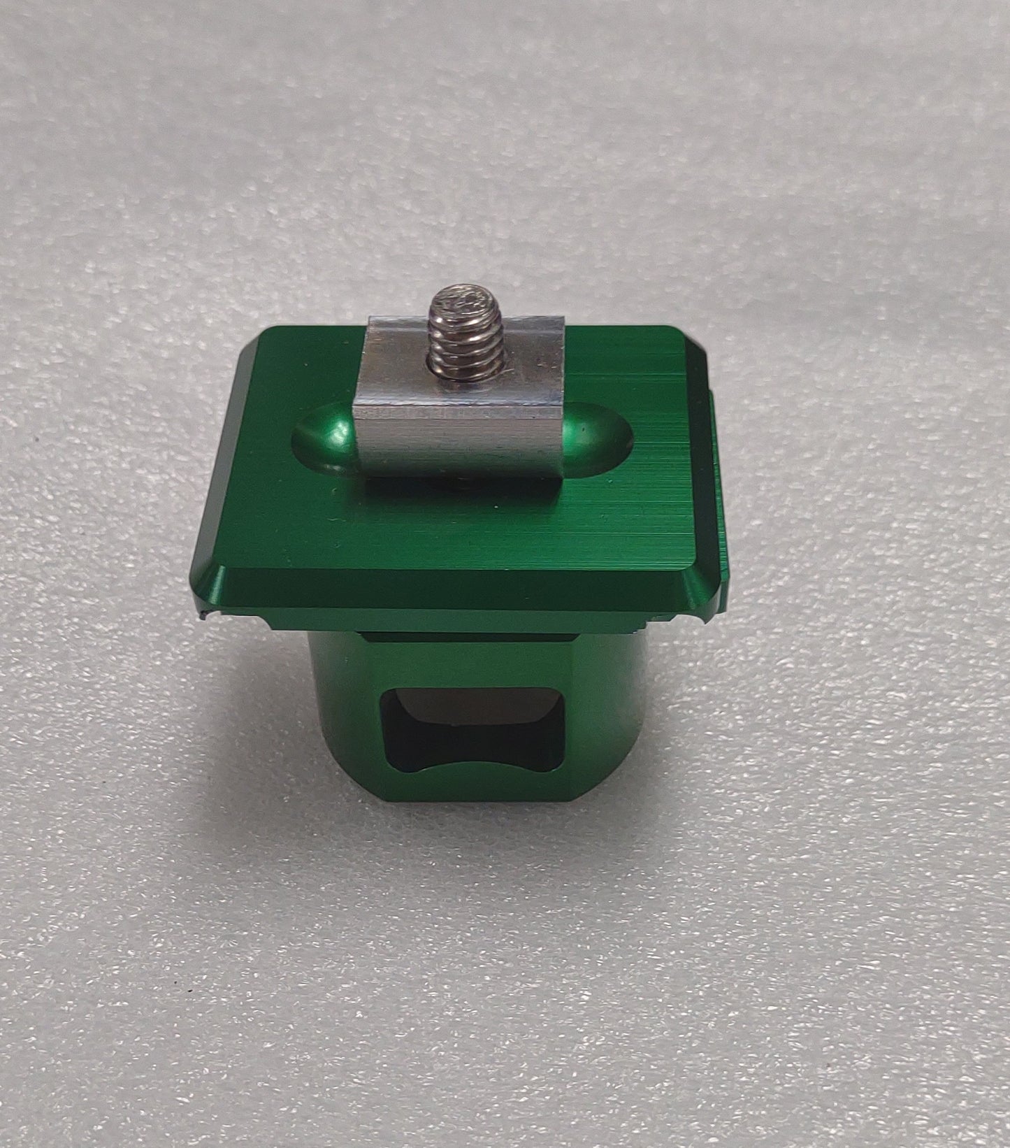 Bassett seat guts green