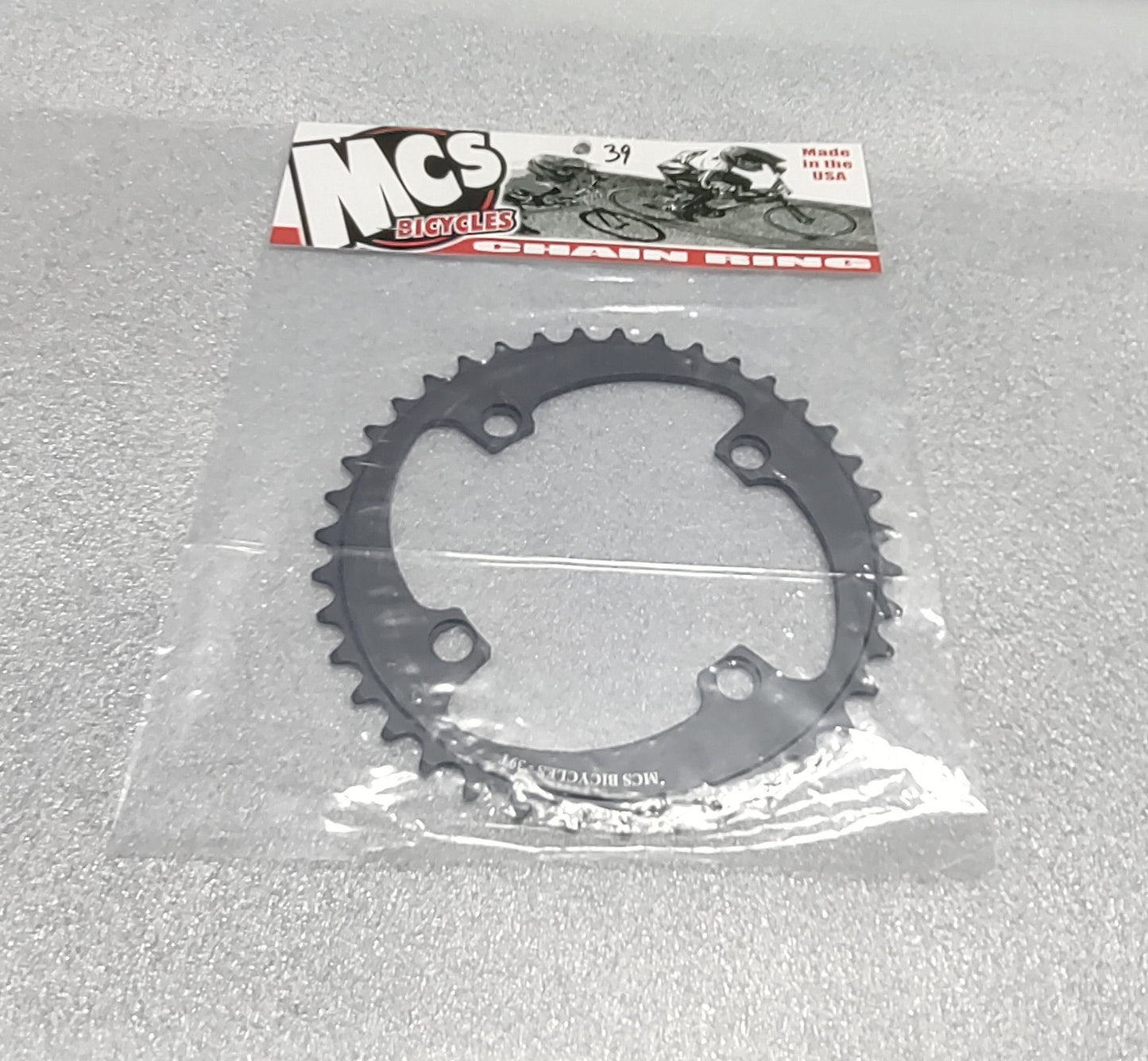 Mcs 4 hole aluminum chain ring 39 tooth Black