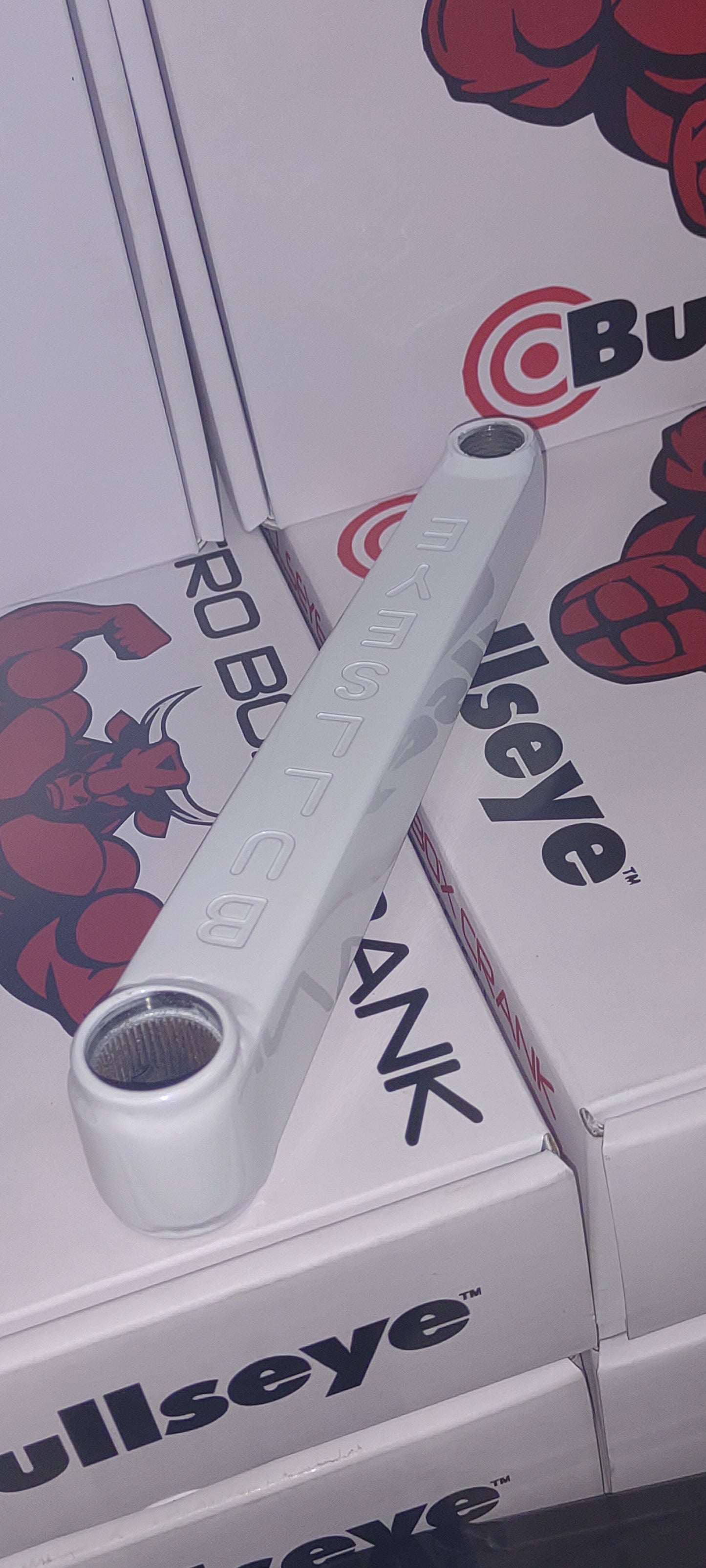 Bullseye 🎯 cranks white