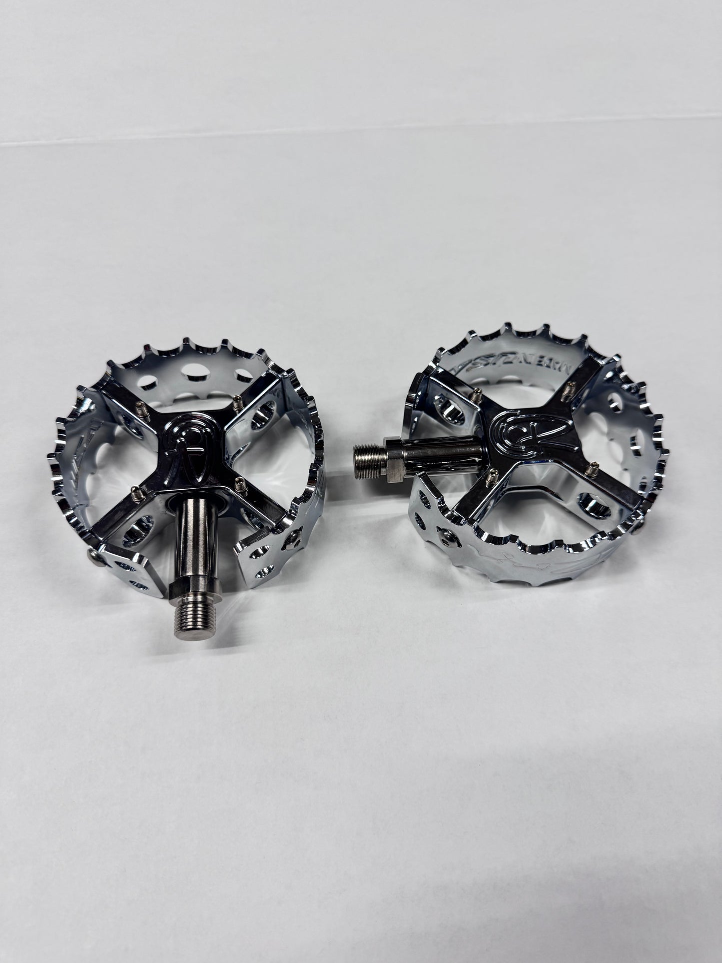 Bullseye FULL CHROME ROGER ROUNDS