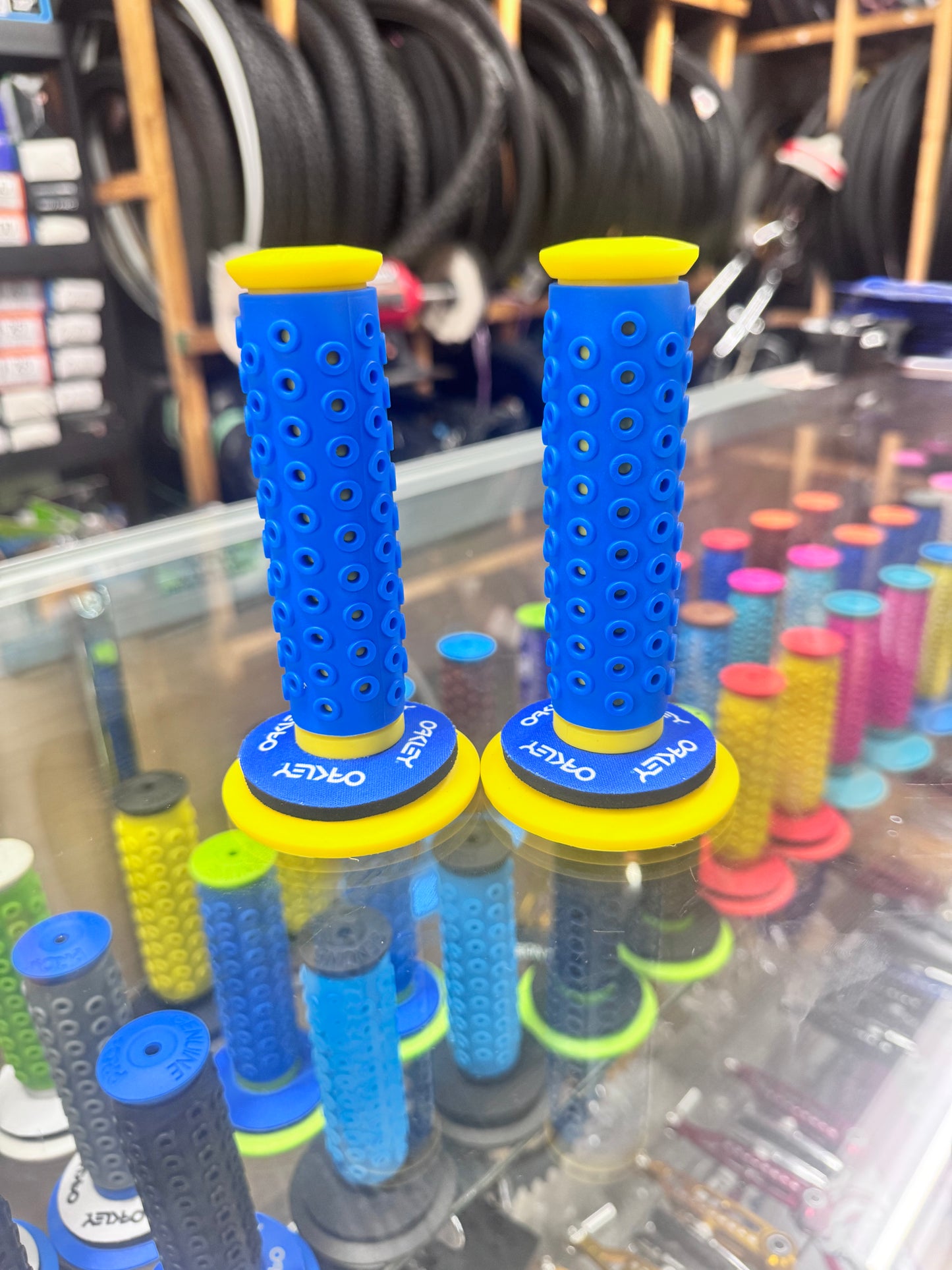 Frank’s Bicycles REPOP B1-B Grips “GT PERFORMER COLOR SET”