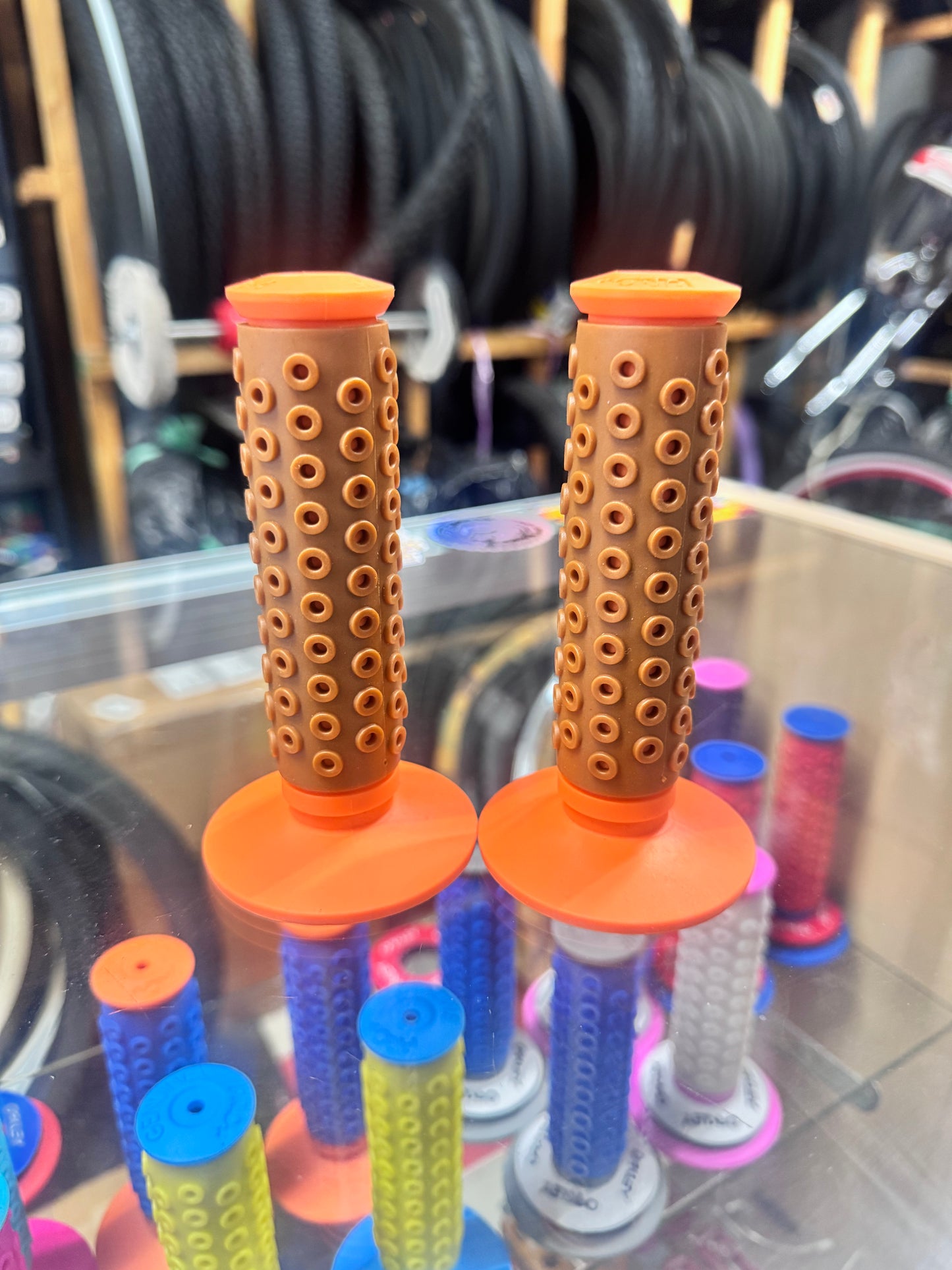 Frank’s Bicycles REPOP B1-B Grips ORANGE/BROWN