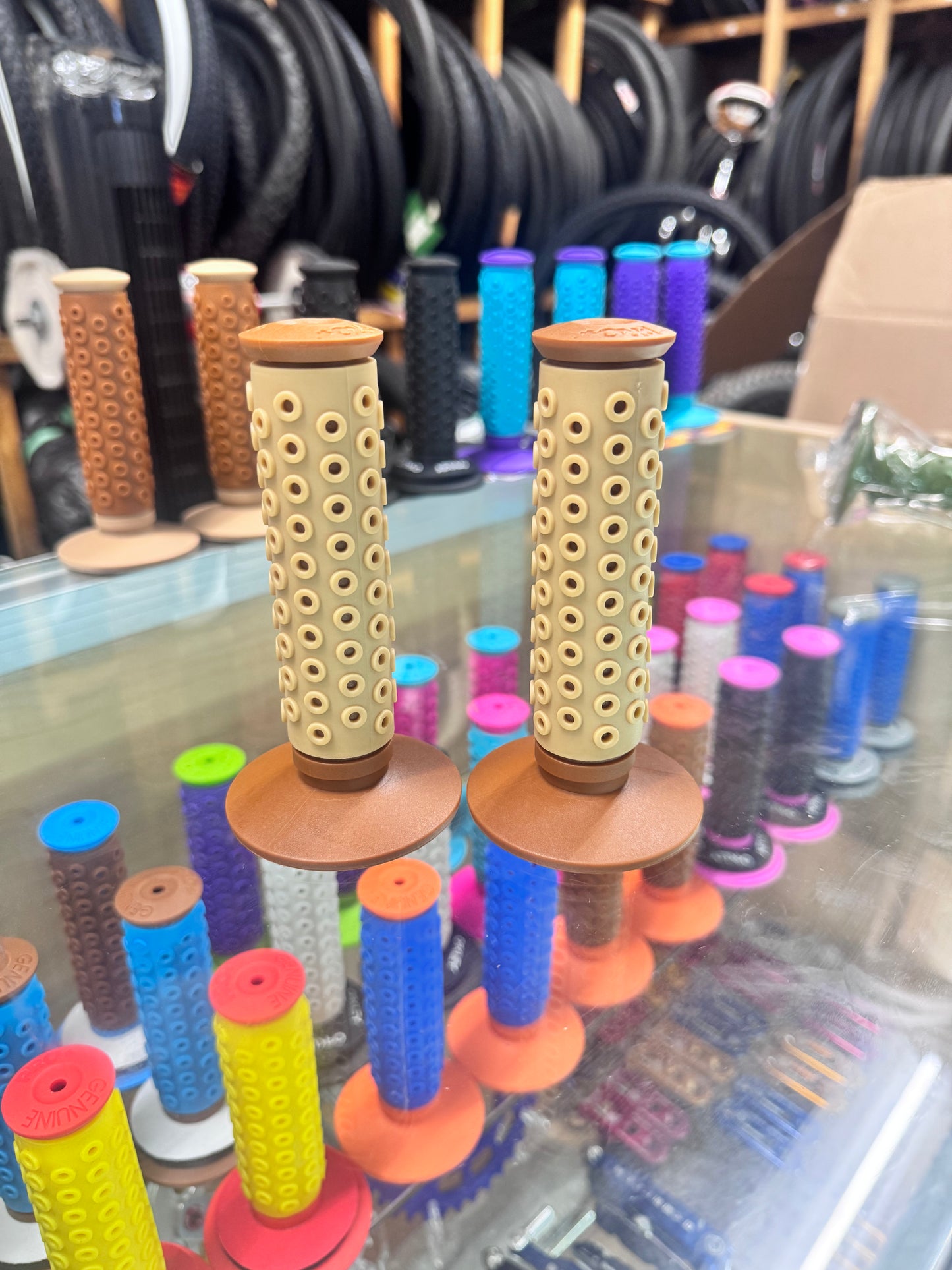 Frank’s Bicycles REPOP B1-B Grips BROWN/TAN