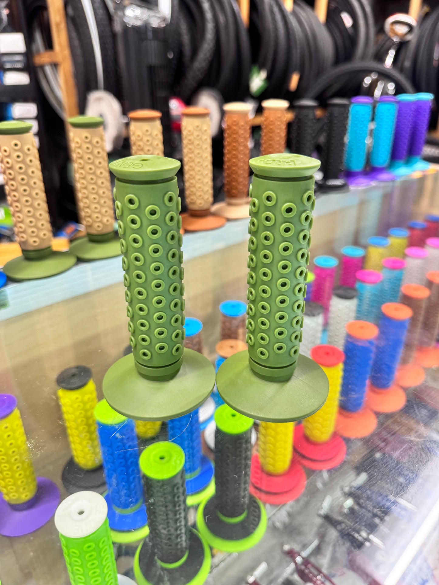 Frank’s Bicycles REPOP B1-B Grips SOLID COLOR (OLIVE GREEN)