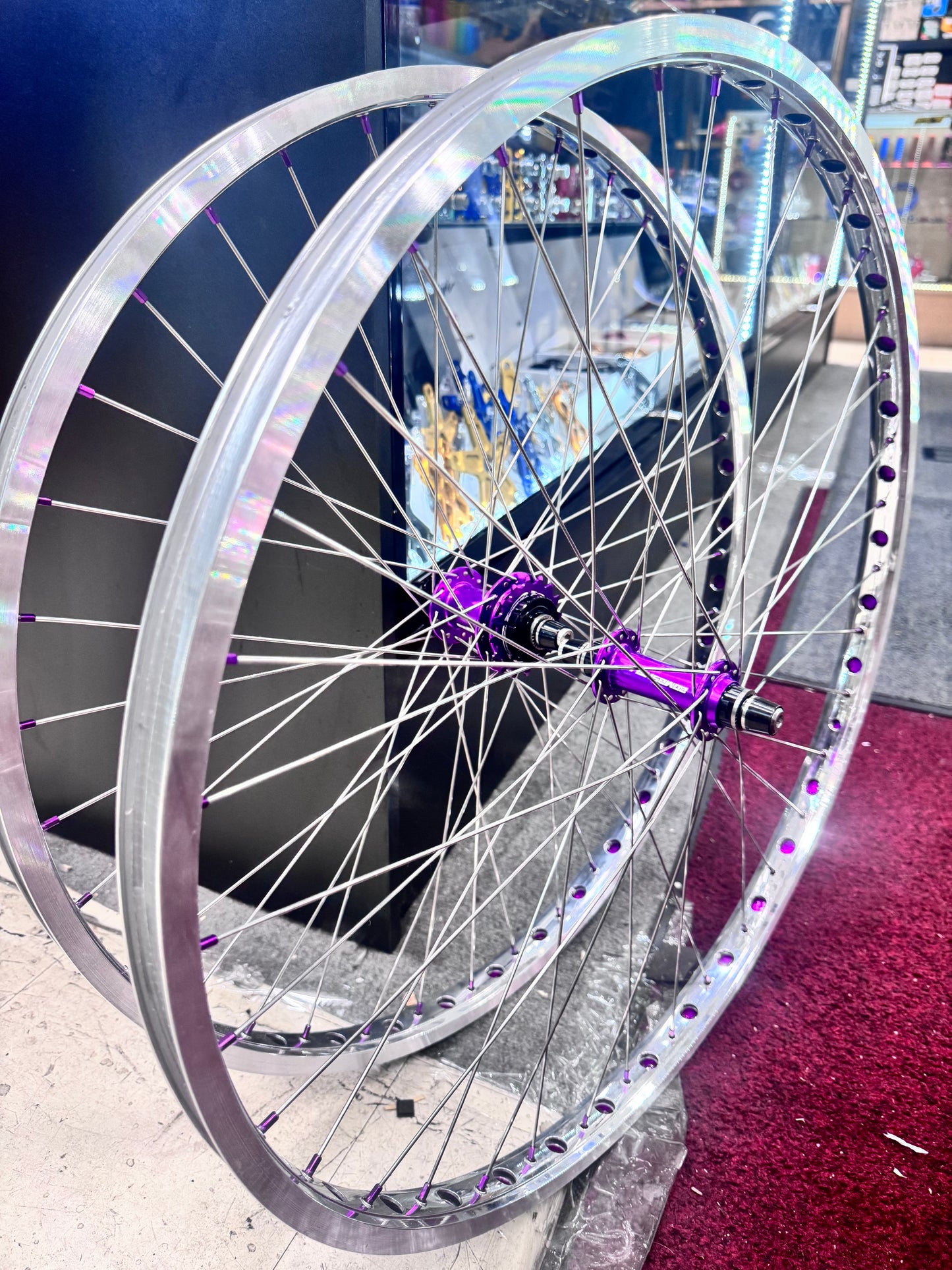 Wheel set Hole Shot rims W/ Purple Rim Tape Purple Bombshell hubs + Cassette